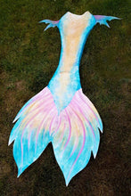 Load image into Gallery viewer, Fantasy Fluke Silicone Mermaid Tail